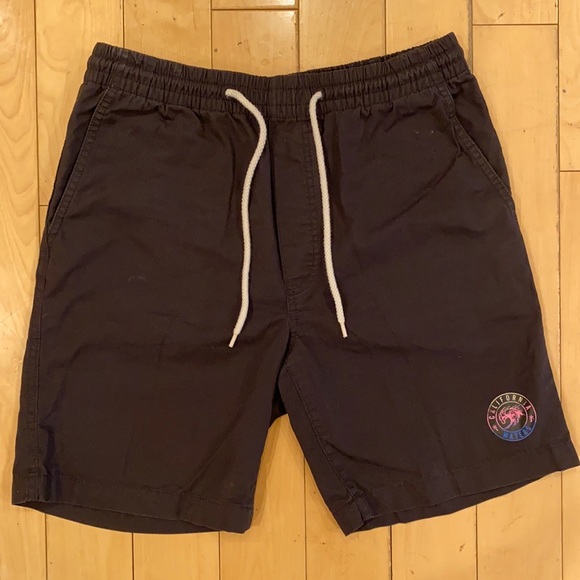 Men’s Shorts - Picture 1 of 1